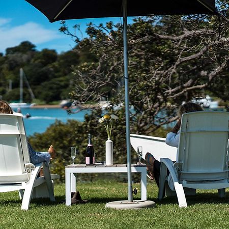 Apartmán Boatsheds On The Bay, Waiheke Island Ostend Exteriér fotografie